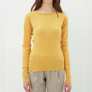 NWT. Koton. Lightweight Roll-neck Mustard Sweater. Size Medium.